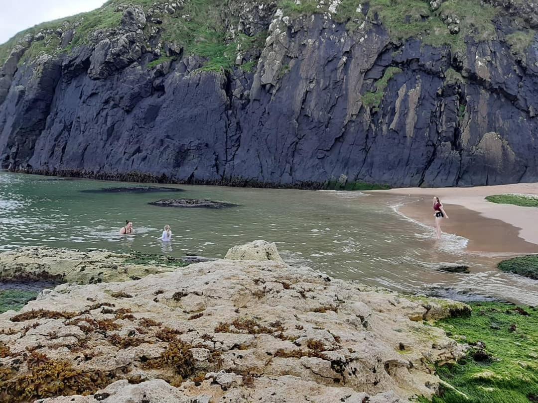 Therapy Lodge Ballycastle Dış mekan fotoğraf