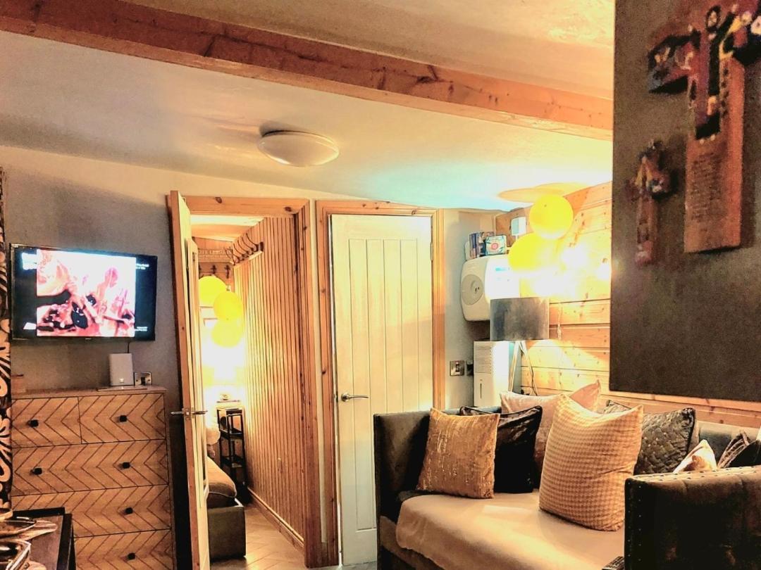 Therapy Lodge Ballycastle Dış mekan fotoğraf