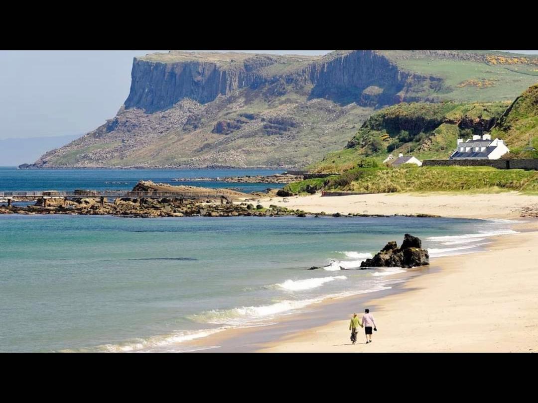 Therapy Lodge Ballycastle Dış mekan fotoğraf